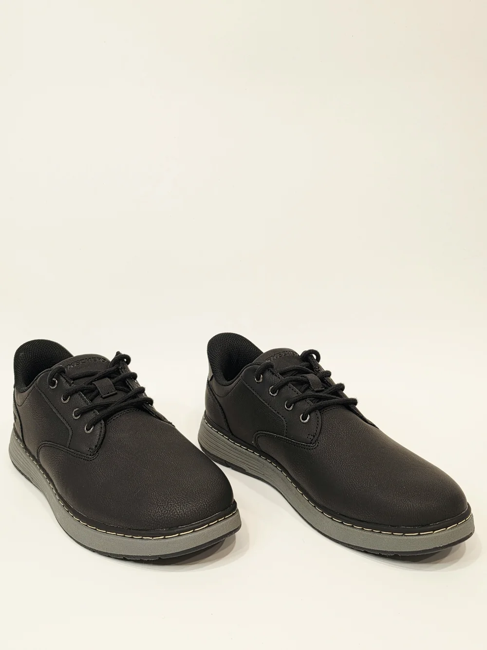Skechers men black